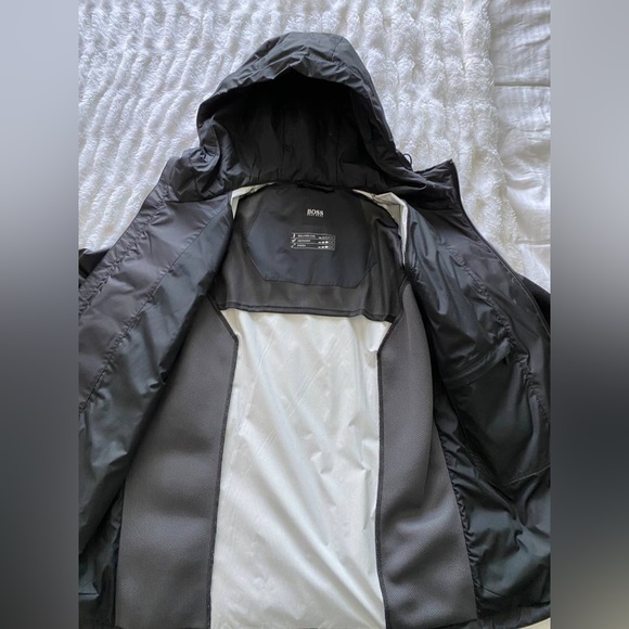 NWOT Hugo Boss Lightweight Jacket Medium - Picture 5 of 6